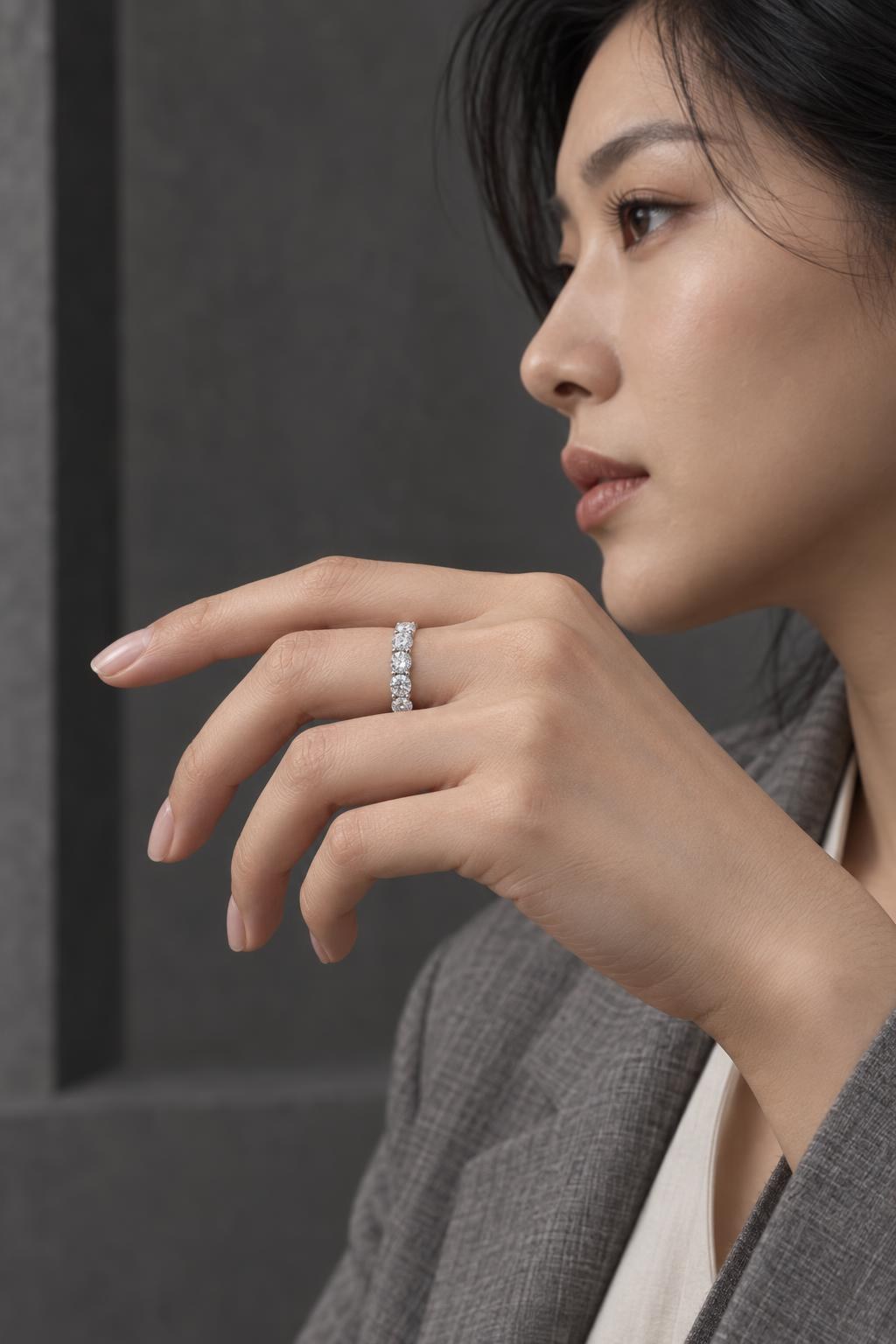 14K 2.5mm 테니스 가드링 반지 AI 착용 예시 2