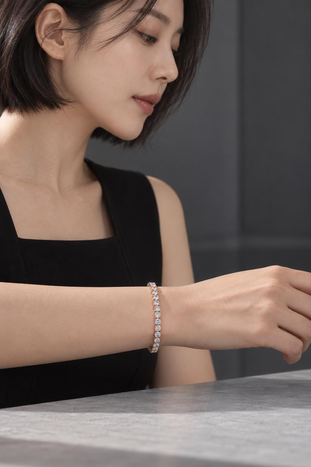 14K 클래식 2.5mm 랩다이아몬드 테니스 팔찌 AI 착용 예시 2